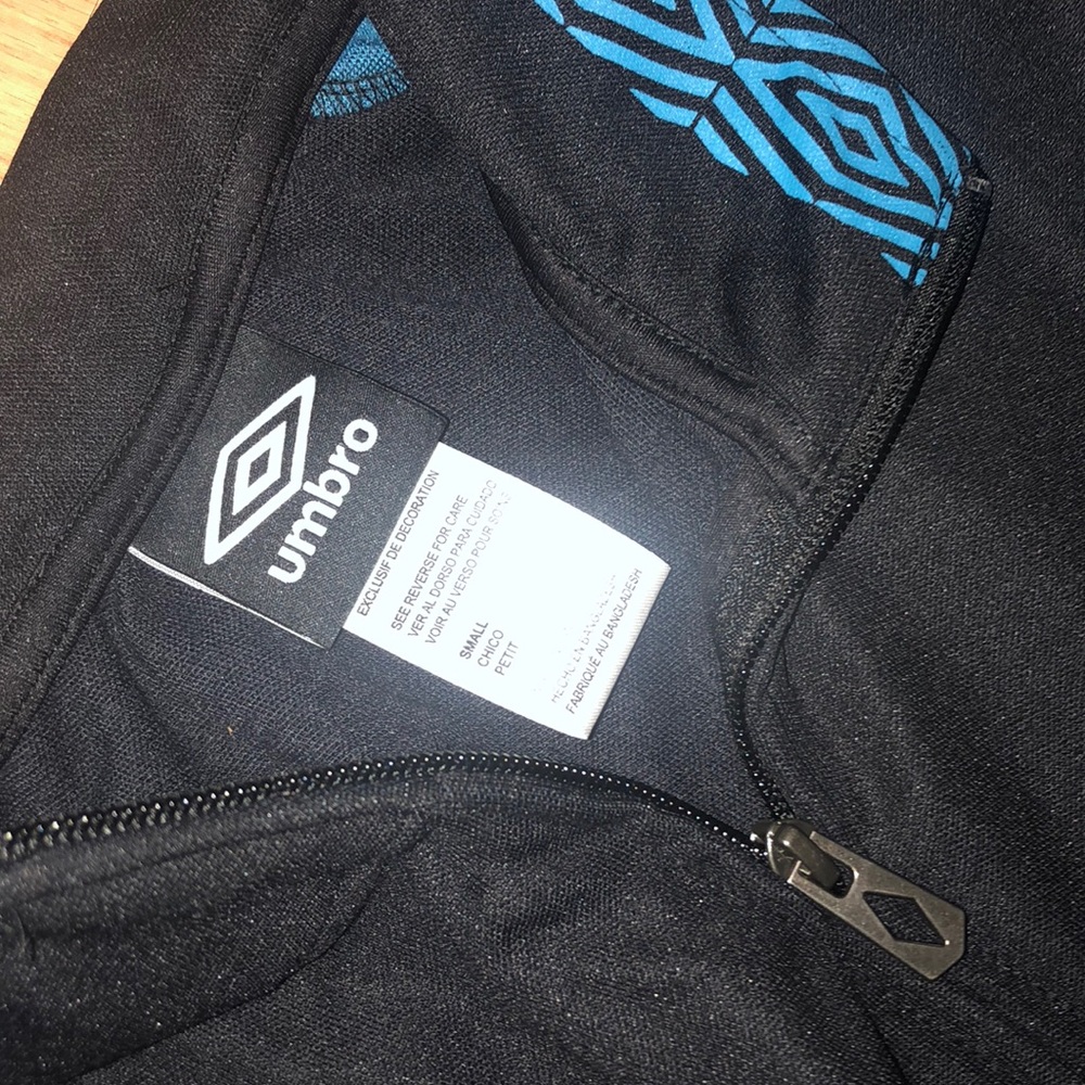 Brand New Men’s Small Sweater - Picture 4 of 5